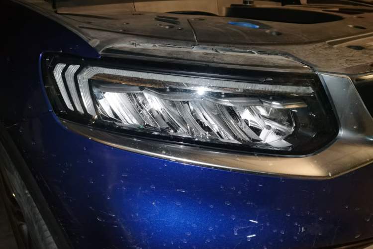 Used Geely Auto Monjaro 2019 300T YAOXINGZHE Right Front Headlight