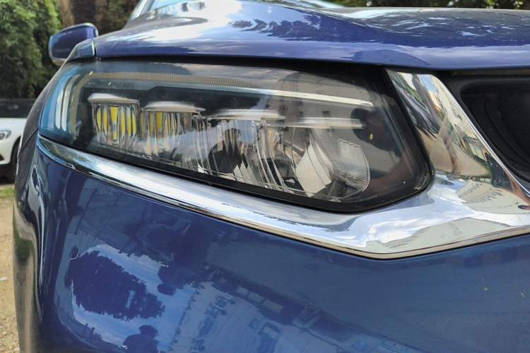 Used Geely Auto Monjaro 2019 350T YAOXINGZHE Right Front Headlight