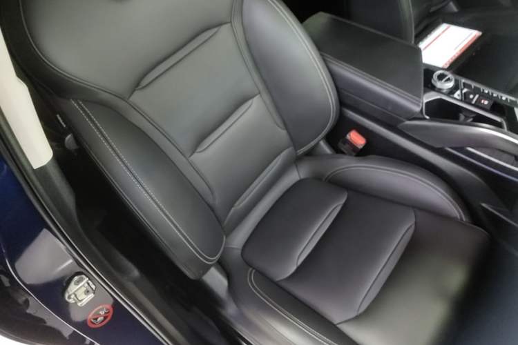 Used Geely Auto Monjaro 2019 Facelift 350T YAOXINGZHE Right Front Seat