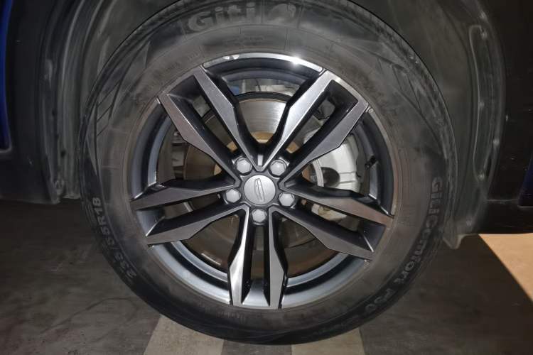 Used Geely Auto Monjaro 2019 300T YAOXINGZHE Right Front Wheel Hub