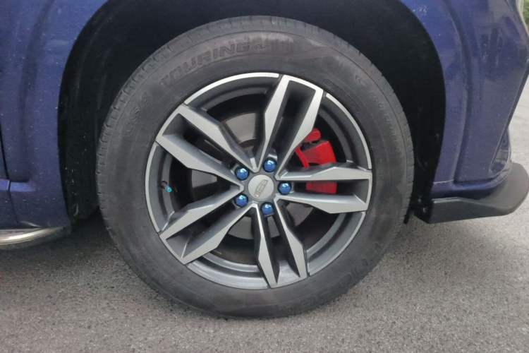 Used Geely Auto Monjaro 2019 350T YAOXINGZHE Right Front Wheel Hub