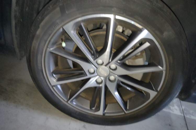 Used Geely Auto Monjaro 2019 300T YAOXINGZHE Right Front Wheel Hub