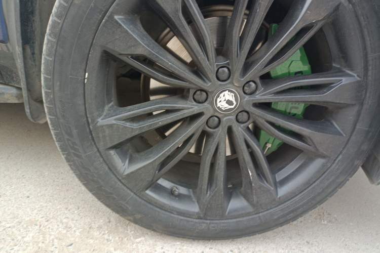 Used Geely Auto Monjaro 2019 350T Yuxingzhe Right Front Wheel Hub