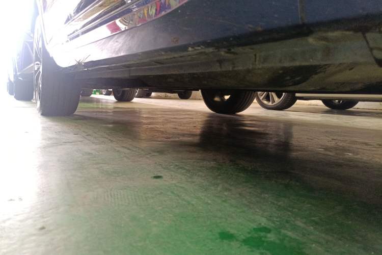Used Geely Auto Monjaro 2019 350T Yuxingzhe AWD Right Side Sill