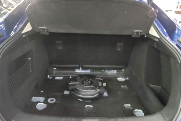 Used Geely Auto Monjaro 2019 Facelift 350T YAOXINGZHE Trunk