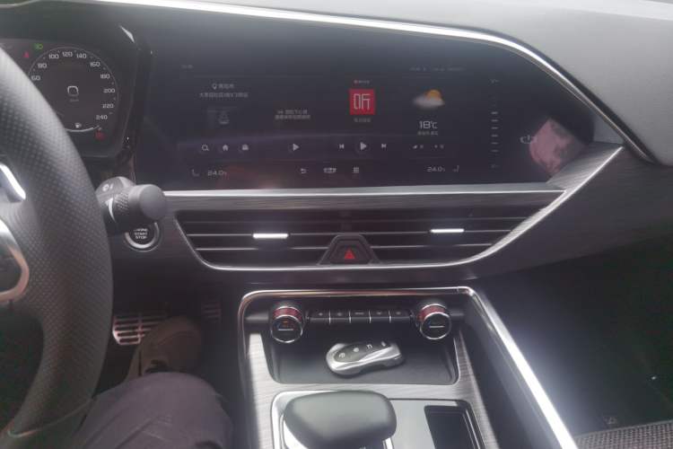 Used Geely Auto Monjaro 2019 350T Yuxingzhe AWD Audio And AC Panel