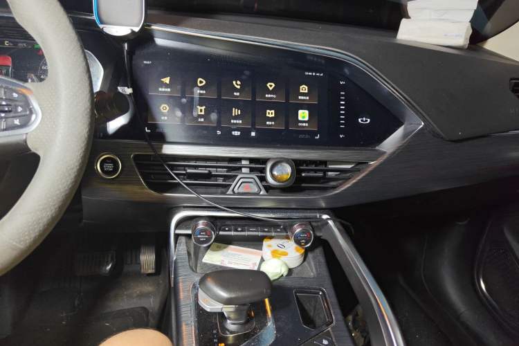 Used Geely Auto Monjaro 2019 350T Yuxingzhe Audio And AC Panel