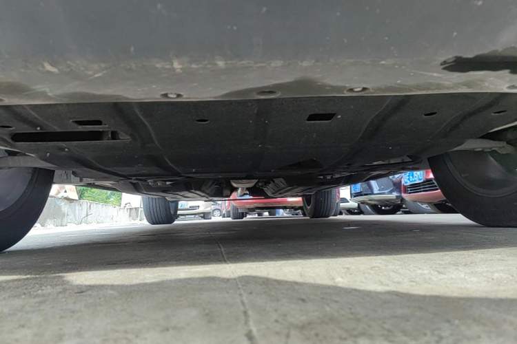 Used Geely Auto Monjaro 2019 350T YAOXINGZHE Chassis Front