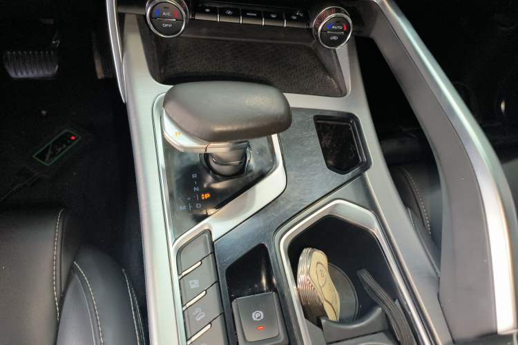 Used Geely Auto Monjaro 2019 300T YAOXINGZHE Gear Lever