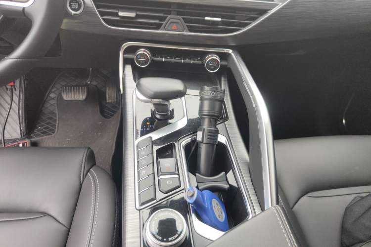 Used Geely Auto Monjaro 2019 350T YAOXINGZHE Gear Lever