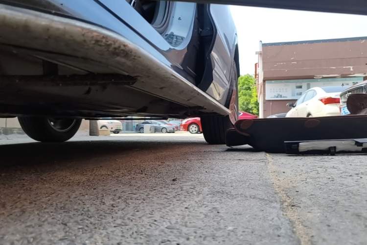 Used Geely Auto Monjaro 2019 350T YAOXINGZHE Left Side Sill