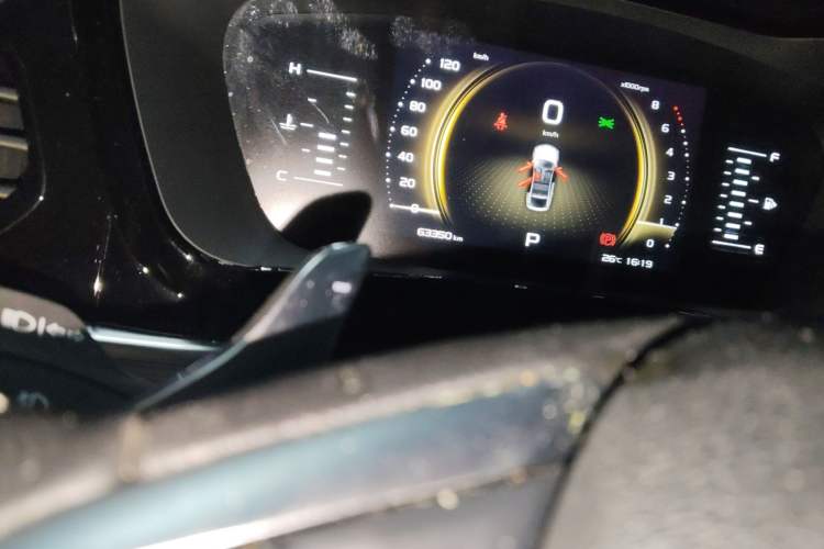 Used Geely Auto Monjaro 2019 350T YAOXINGZHE Odometer Close Up