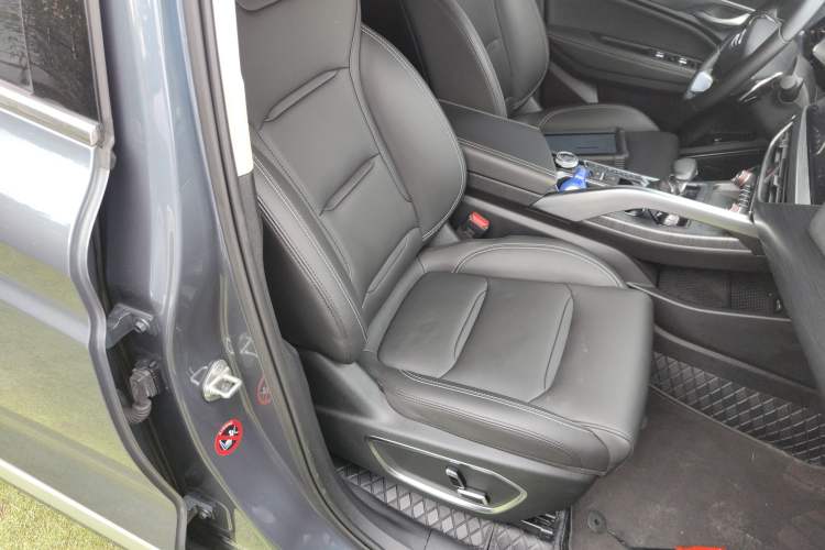 Used Geely Auto Monjaro 2019 350T YAOXINGZHE Right Front Seat