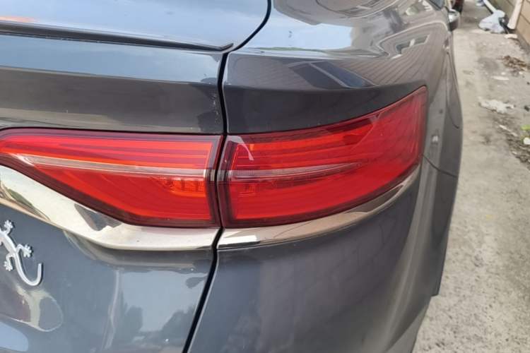 Used Geely Auto Monjaro 2019 350T YAOXINGZHE Right Rear Taillight