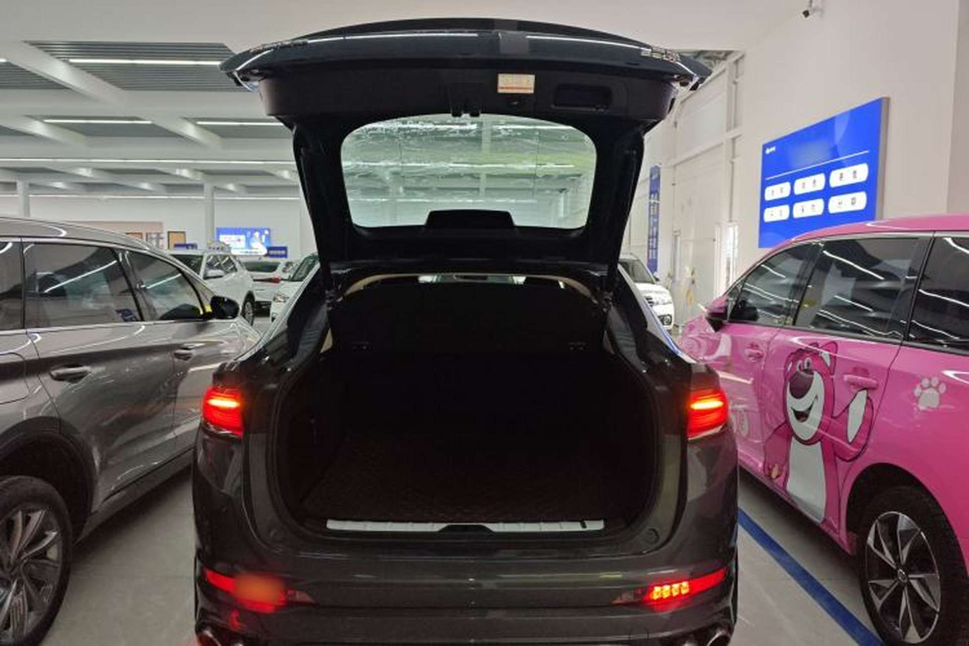 Used Geely Auto Monjaro 2019 350T YAOXINGZHE Trunk