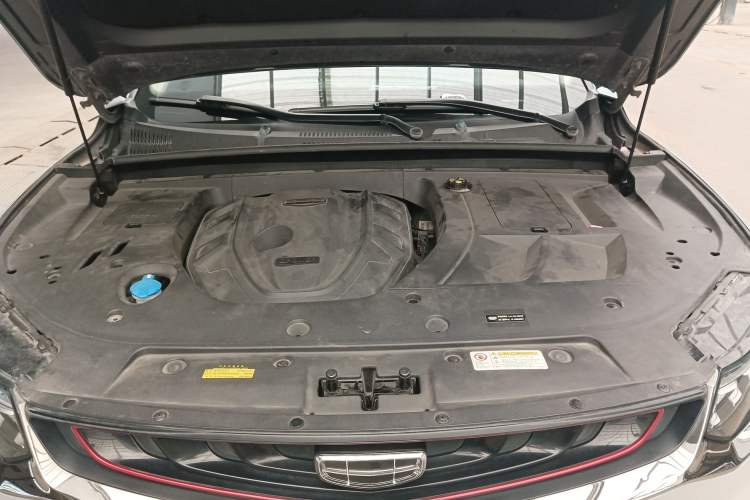 Used Geely Auto Monjaro 2019 350T YAOXINGZHE Engine Bay