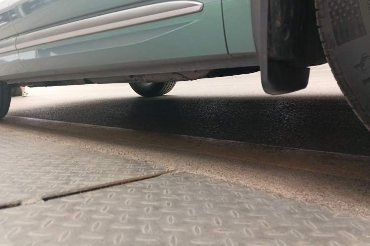 Used Geely Auto Monjaro 2019 350T YAOXINGZHE Right Side Sill