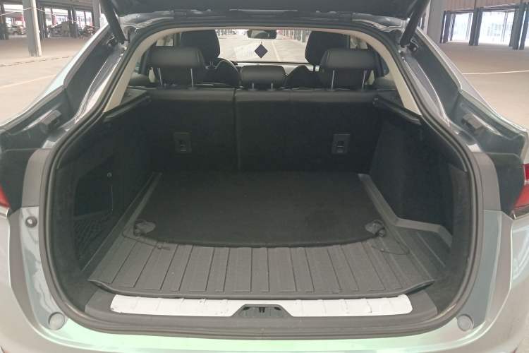 Used Geely Auto Monjaro 2019 350T YAOXINGZHE Trunk