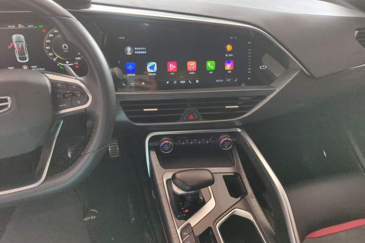 Used Geely Auto Monjaro 2019 350T Yuxingzhe Audio And AC Panel