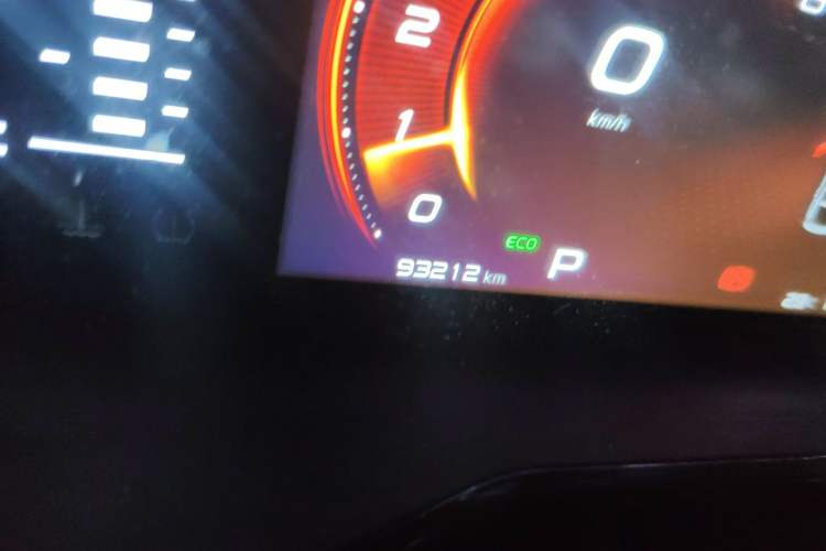 Used Geely Auto Monjaro 2019 350T YAOXINGZHE Odometer Close Up