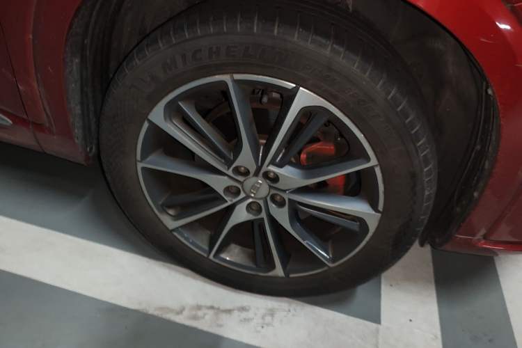 Used Geely Auto Monjaro 2019 350T YAOXINGZHE Right Front Wheel Hub