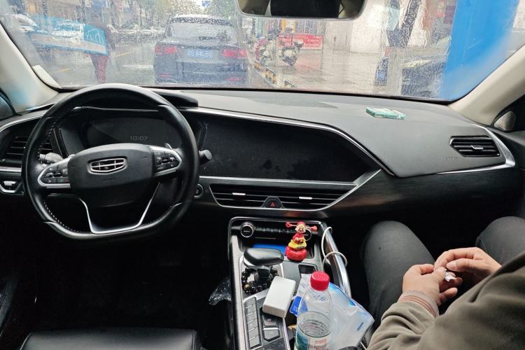 Used Geely Auto Monjaro 2019 350T YAOXINGZHE Center Console