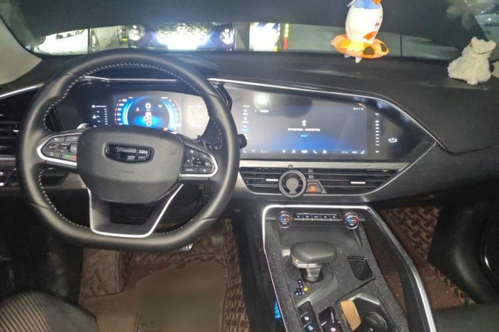 Used Geely Auto Monjaro 2019 350T YAOXINGZHE Center Console