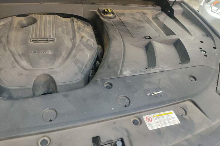 Used Geely Auto Monjaro 2019 300T YAOXINGZHE Engine Bay Left