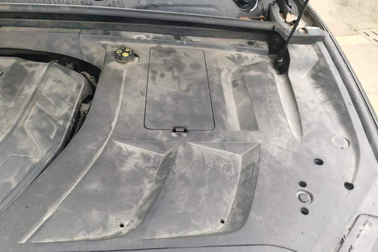 Used Geely Auto Monjaro 2019 350T YAOXINGZHE Engine Bay Left