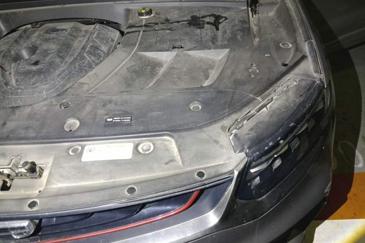 Used Geely Auto Monjaro 2019 Facelift 350T YAOXINGZHE Engine Bay Left