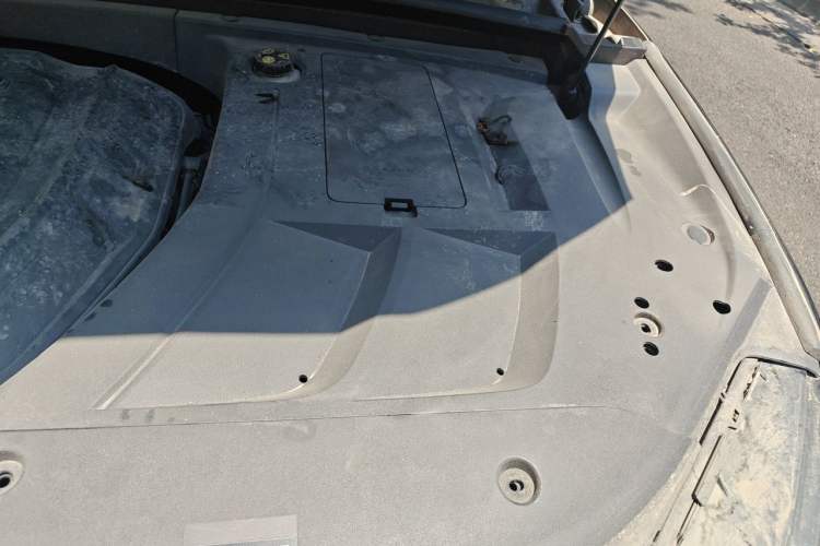 Used Geely Auto Monjaro 2019 350T YAOXINGZHE Engine Bay Left
