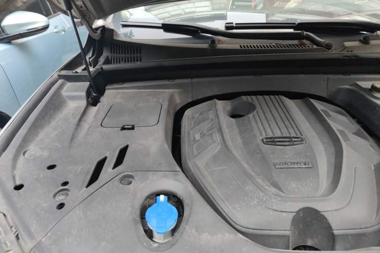Used Geely Auto Monjaro 2019 300T YAOXINGZHE Engine Bay Right