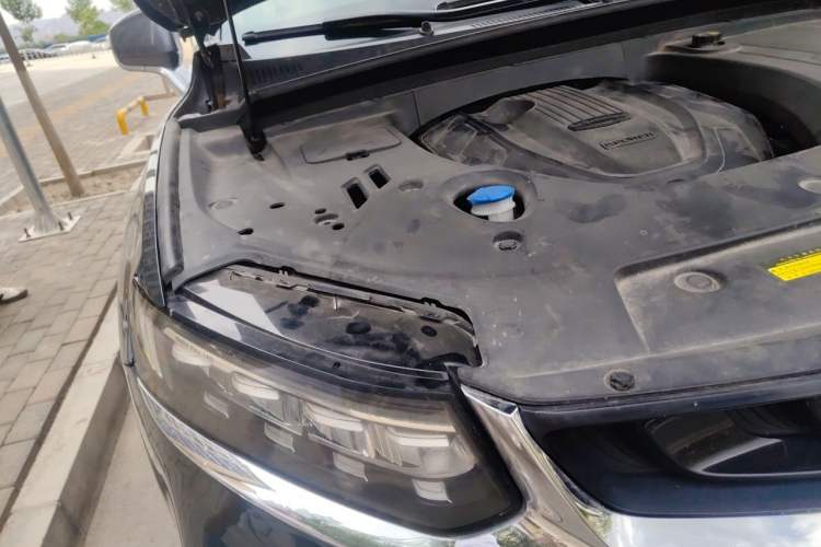Used Geely Auto Monjaro 2019 Facelift 300T Yaxingzhe Engine Bay Right