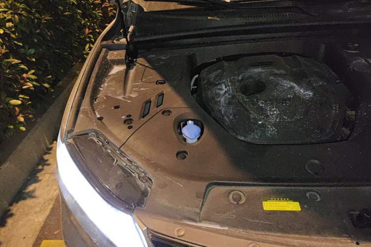 Used Geely Auto Monjaro 2019 350T Yuxingzhe Engine Bay Right