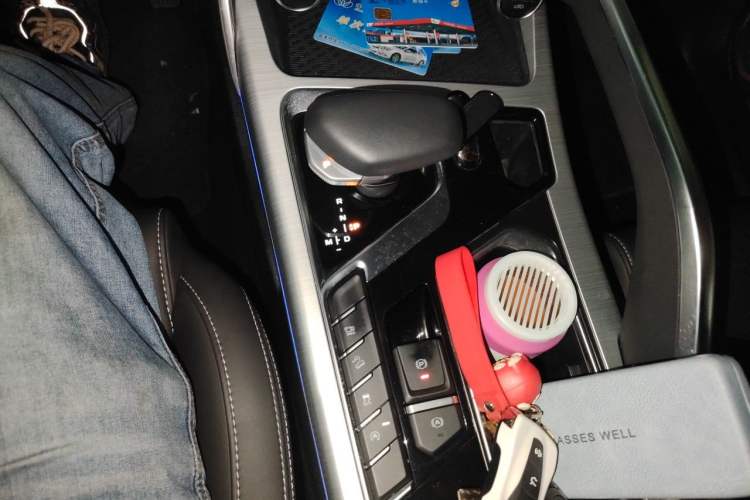 Used Geely Auto Monjaro 2019 Facelift 300T Yaxingzhe Gear Lever