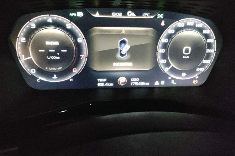 Used Geely Auto Monjaro 2019 350T Yuxingzhe Odometer Close Up