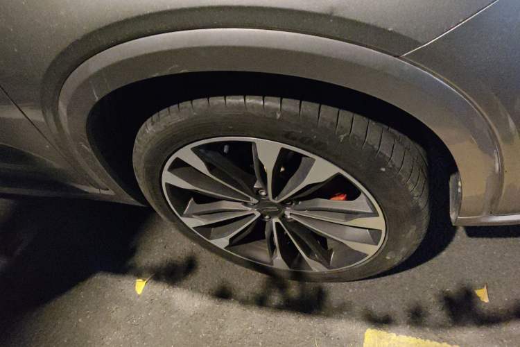 Used Geely Auto Monjaro 2019 350T Yuxingzhe Right Front Wheel Hub