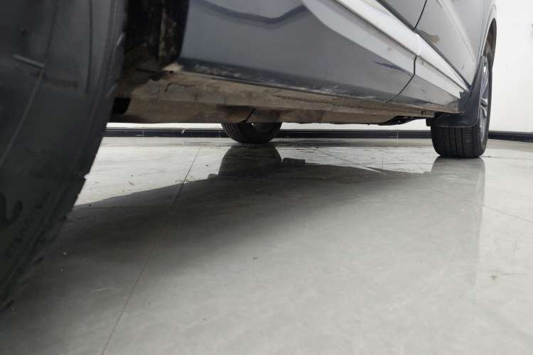 Used Geely Auto Monjaro 2019 350T YAOXINGZHE Right Side Sill