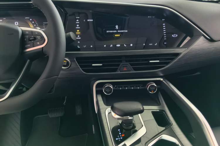 Used Geely Auto Monjaro 2019 350T YAOXINGZHE Audio And AC Panel