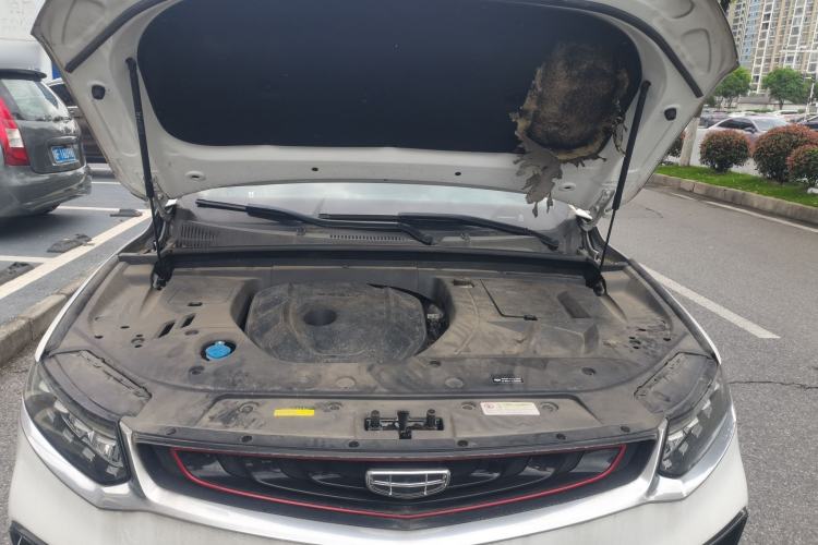 Used Geely Auto Monjaro 2019 Facelift 350T YAOXINGZHE Engine Bay