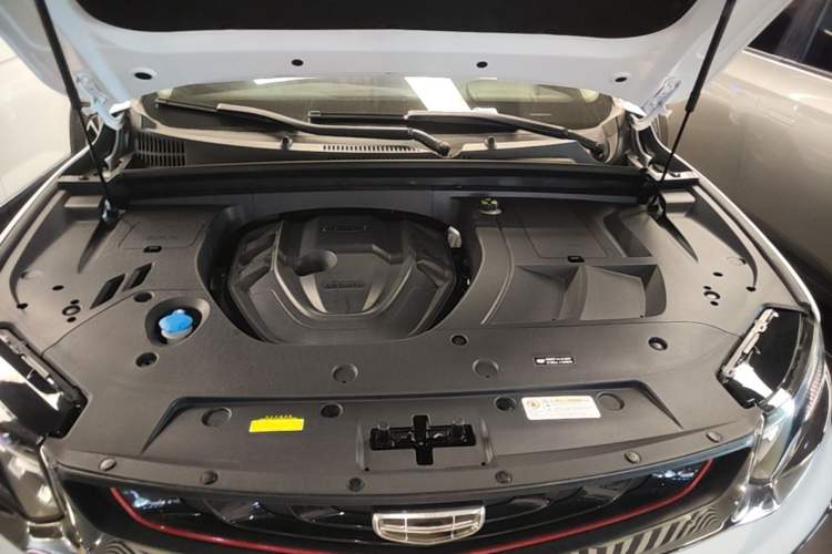 Used Geely Auto Monjaro 2019 350T YAOXINGZHE Engine Bay