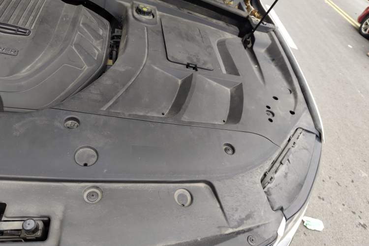 Used Geely Auto Monjaro 2019 300T YAOXINGZHE Engine Bay Left