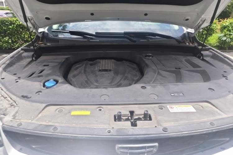 Used Geely Auto Monjaro 2019 300T YAOXINGZHE Engine Bay