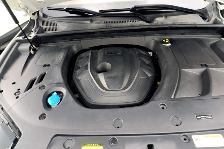 Used Geely Auto Monjaro 2019 Facelift 350T YAOXINGZHE Engine Bay