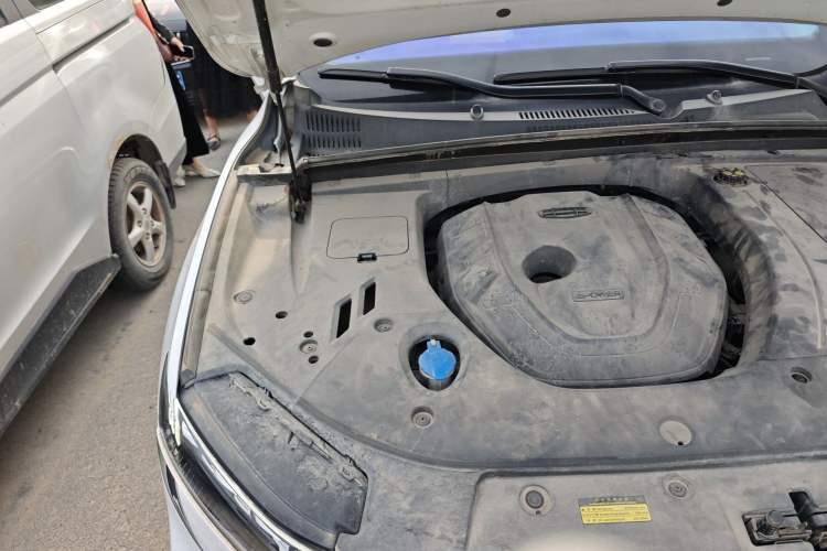 Used Geely Auto Monjaro 2019 350T YAOXINGZHE Engine Bay Right