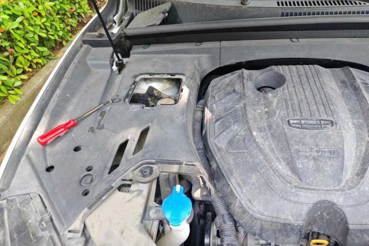Used Geely Auto Monjaro 2019 300T YAOXINGZHE Engine Bay Right