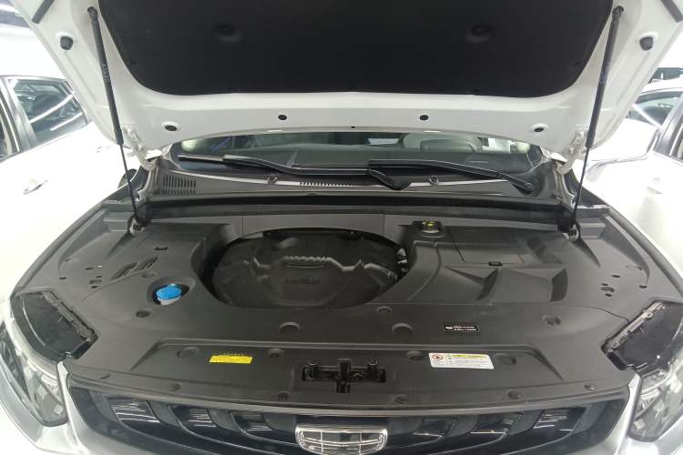 Used Geely Auto Monjaro 2019 300T YAOXINGZHE Engine Bay
