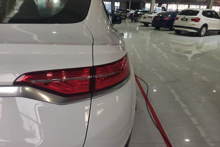 Used Geely Auto Monjaro 2019 300T YAOXINGZHE Exterior 6