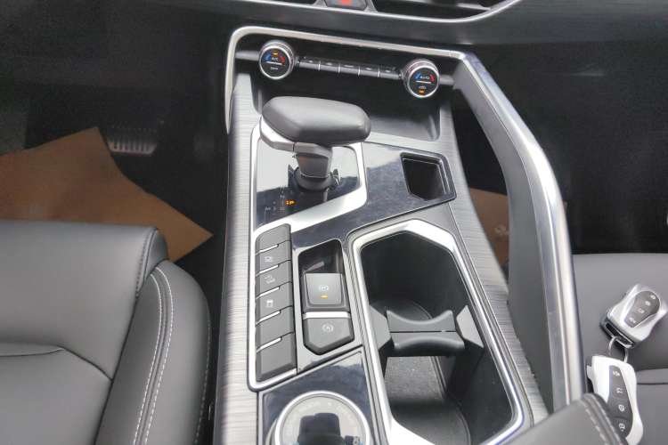 Used Geely Auto Monjaro 2019 Facelift 350T YAOXINGZHE Gear Lever