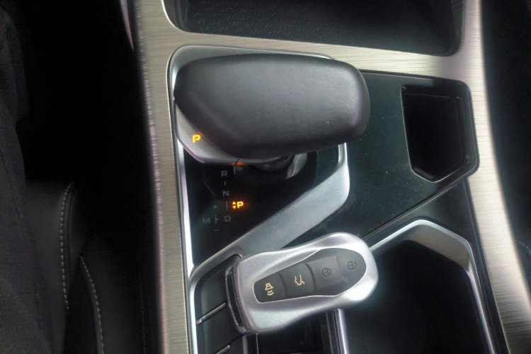 Used Geely Auto Monjaro 2019 300T Explorer Gear Lever